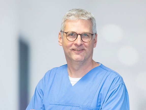 Dr. med. Stefan Hanzel