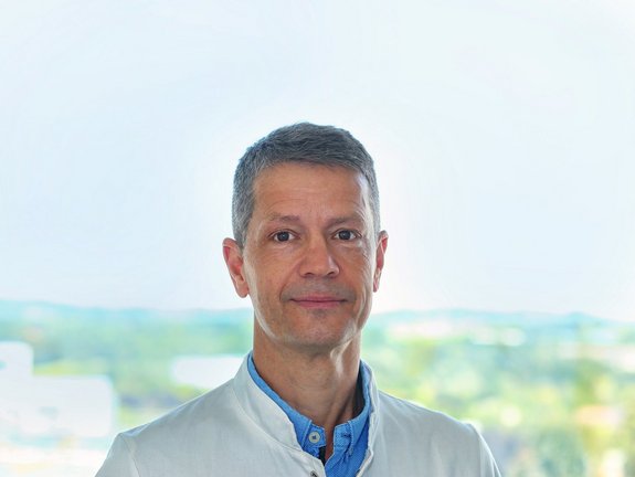 Dr. med. Christoph Schul Ärztliche, Leitung der Neurochirurgie