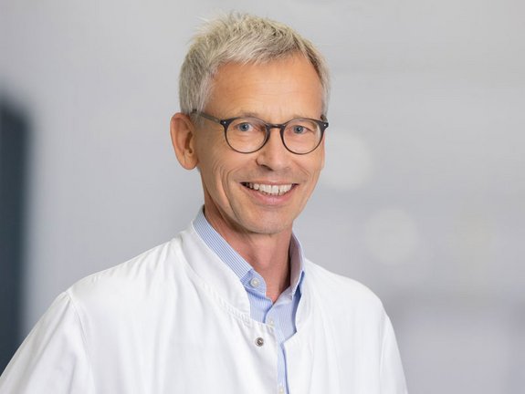 Dr. med. Peter Meyer