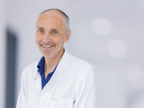 Oberarzt Dr. med. Thomas Miksch, Leiter der Sektion Thoraxchirurgie Kempten