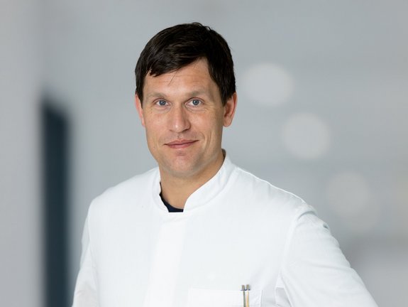 Dr. Christof Keller