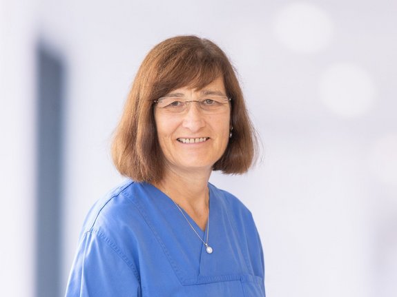 Dr. med. Bettina Grusa