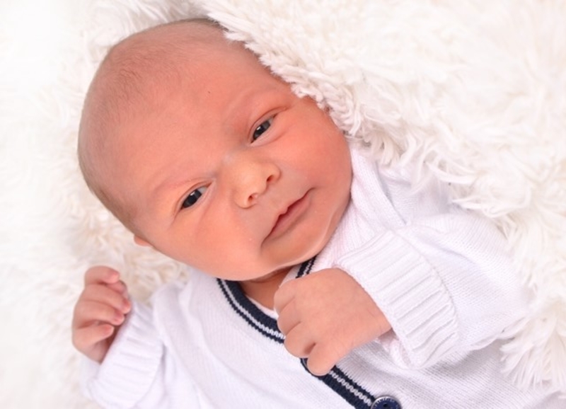 Babyportrait Hannes in der Klinik Mindelheim