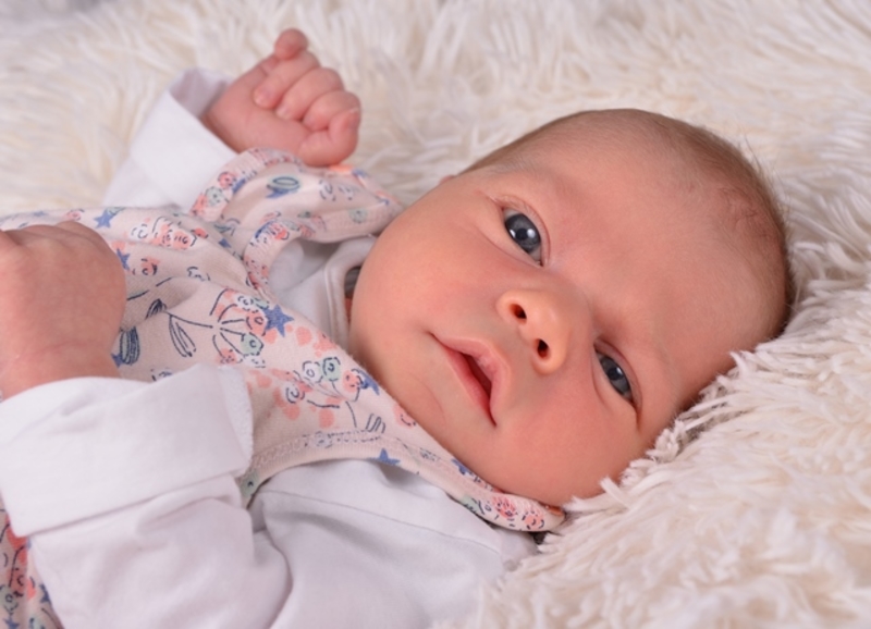 Babyportrait Emilia Theresia in der Klinik Mindelheim