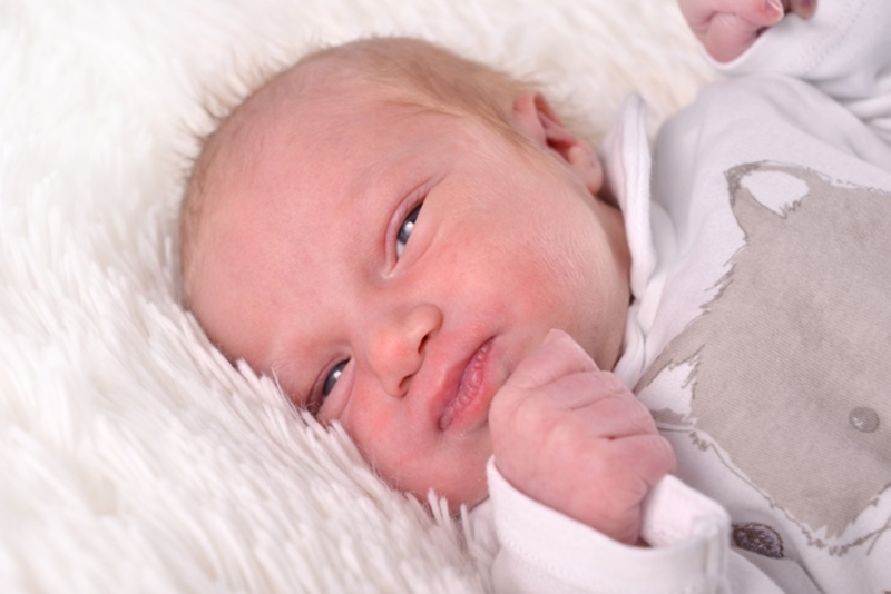 Babyportrait Jonas in der Klinik Mindelheim