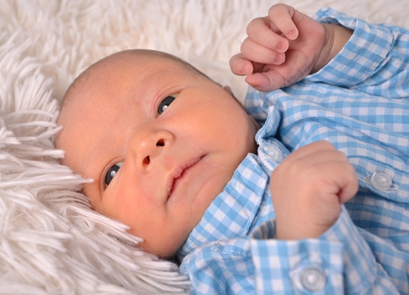 Babyportrait Leon in der Klinik Mindelheim